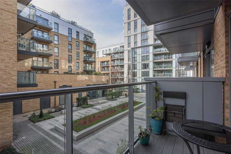 2 bedrooms apartments/flats to sale in Epstein Square, Poplar-image 5