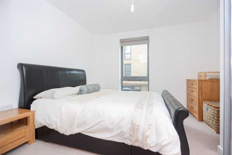 2 bedrooms apartments/flats to sale in Epstein Square, Poplar-image 6