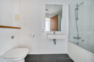 Westland Place, Old Street - N1 view 6