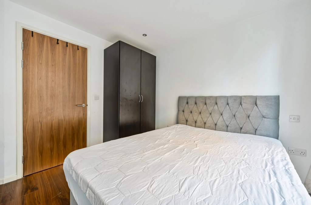 1 bedroom apartments/flats for sale in Westland Place, Old Street - N1 view 12
