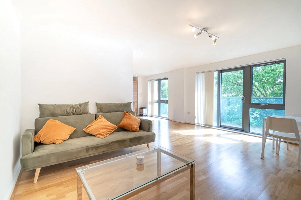 1 bedroom apartments/flats for sale in Crowder Street, Shadwell - E1 view 4