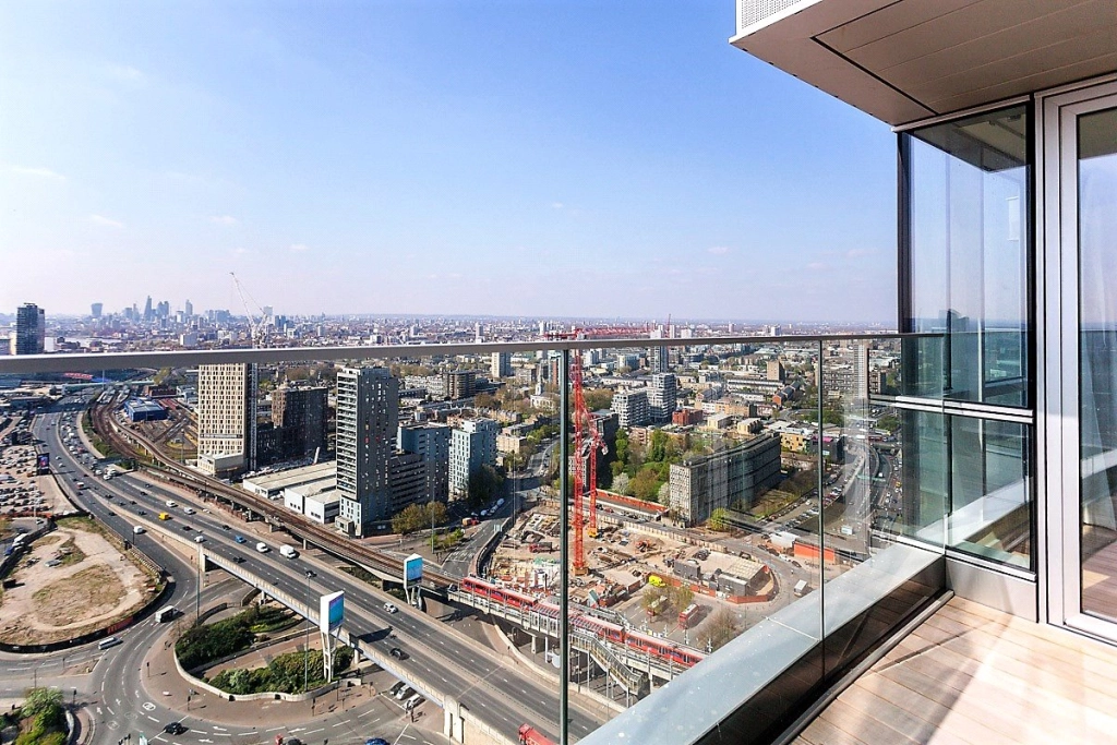 1 bedroom apartments/flats for sale in Biscayne Avenue, Poplar - E14 view 6