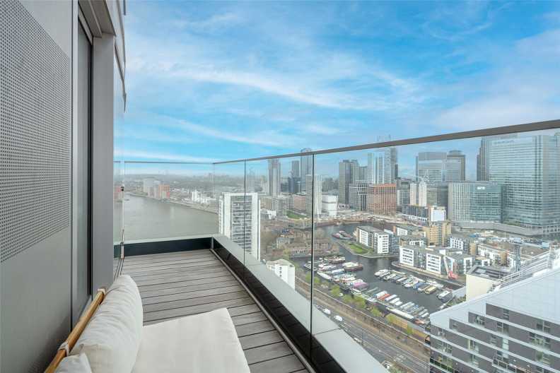 1 bedroom apartments/flats to sale in Biscayne Avenue, Poplar-image 1