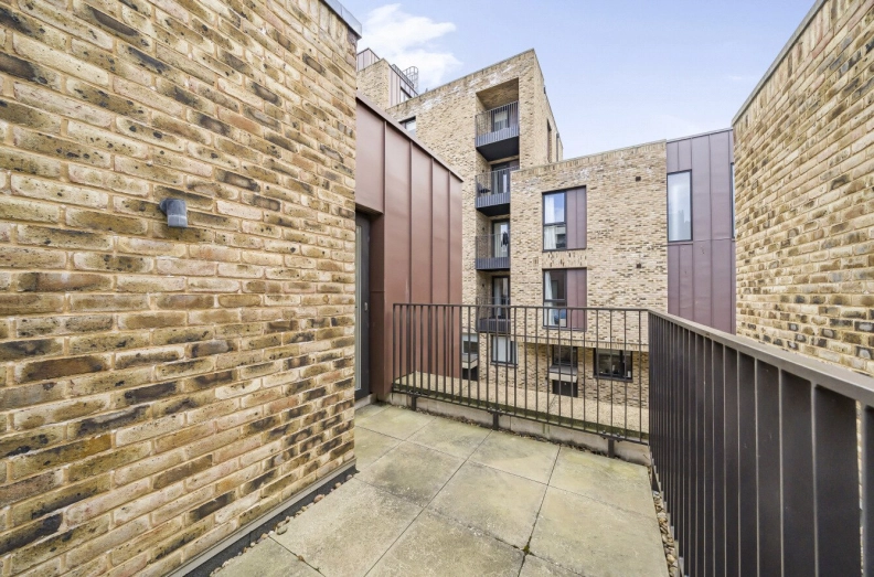 3 bedrooms houses to sale in Hand Axe Yard, Kings Cross-image 14