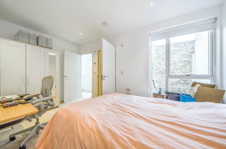 3 bedrooms houses to sale in Hand Axe Yard, Kings Cross-image 6
