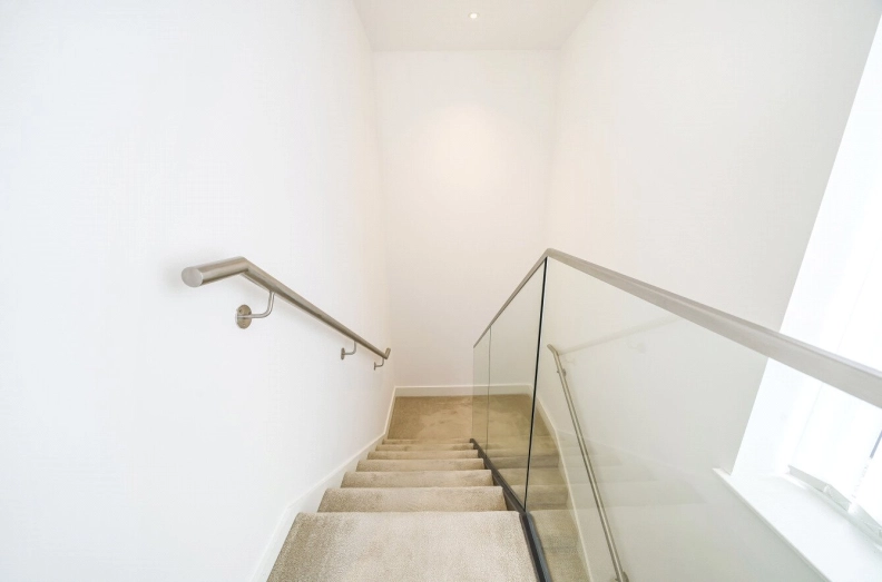 3 bedrooms houses to sale in Hand Axe Yard, Kings Cross-image 13