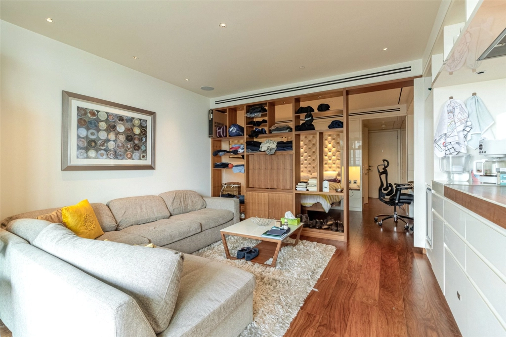 Studio apartments/flats for sale in Moor Lane, Moorgate - EC2Y view 3