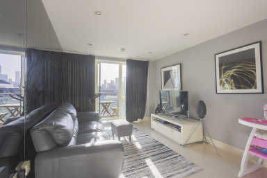 Yeo Street, Bromley-By-Bow - E3 view 10