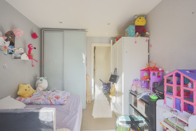 Yeo Street, Bromley-By-Bow - E3 view 7