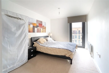 Aqua Vista Square, Poplar - E3 view 4
