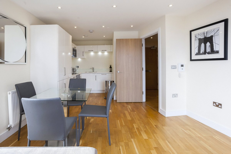 1 bedroom apartments/flats for sale in Maltby Street, Bermondsey - SE1 view 8