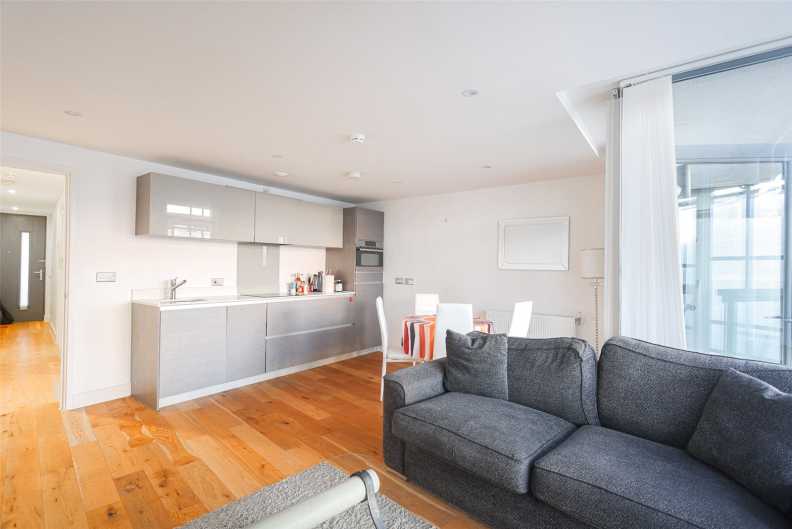 1 bedroom apartments/flats for sale in Prebend Street, Angel - N1 view 8