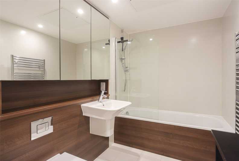 1 bedroom apartments/flats for sale in Prebend Street, Angel - N1 view 5