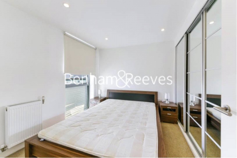 1 bedroom apartments/flats for sale in Prebend Street, Angel - N1 view 4