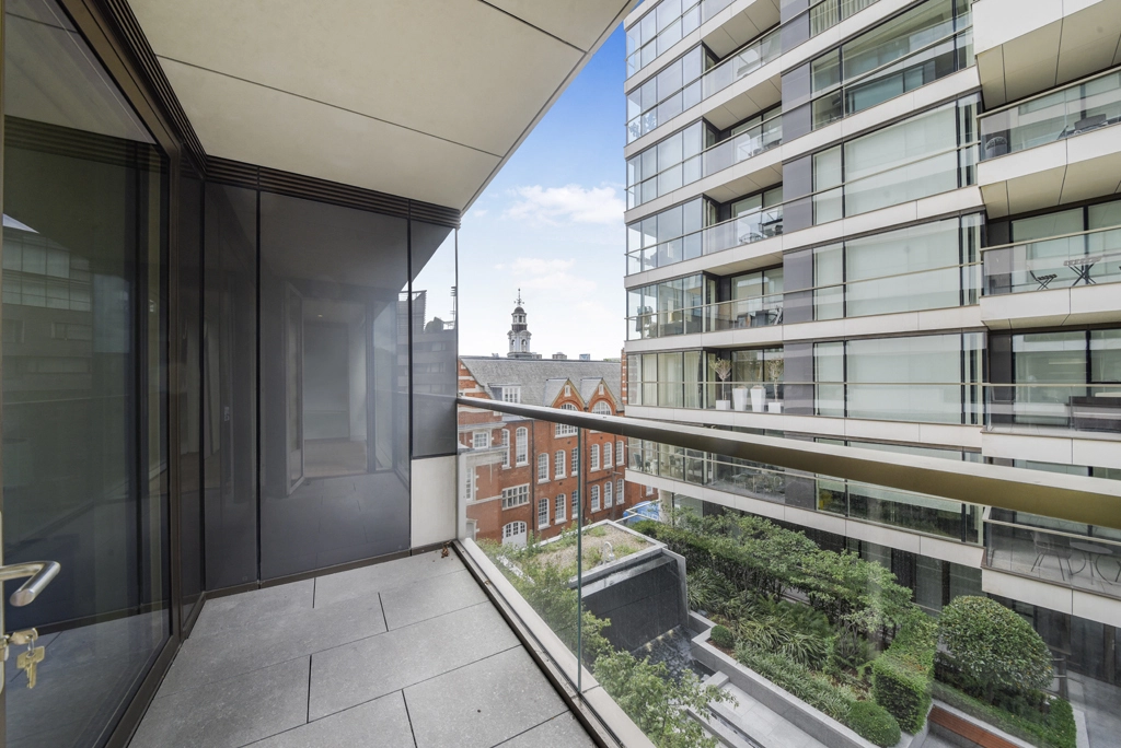 1 bedroom apartments/flats for sale in Duchess Walk, Southwark - SE1 view 5