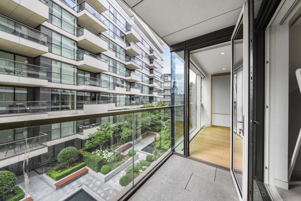 1 bedroom apartments/flats for sale in Duchess Walk, Southwark - SE1 view 9
