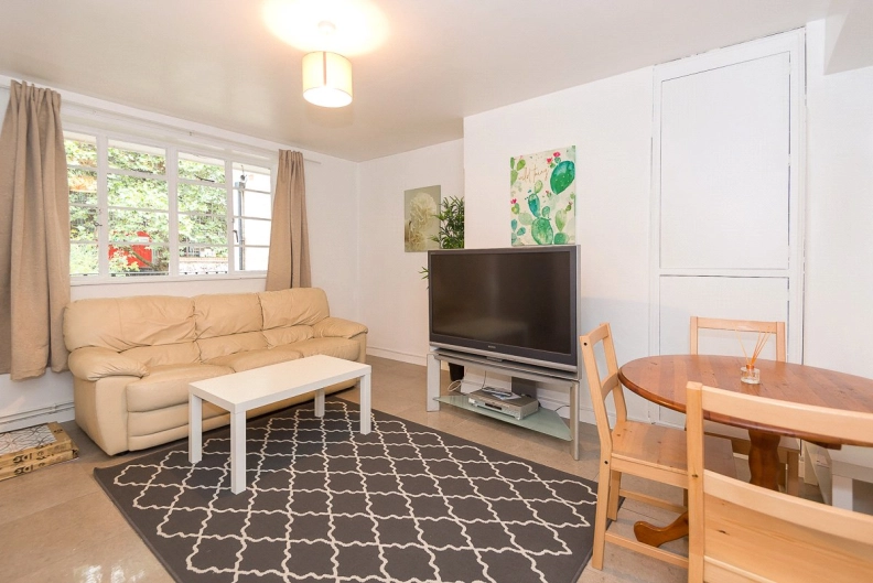 2 bedrooms apartments/flats to sale in Boswell Street, Holborn-image 2