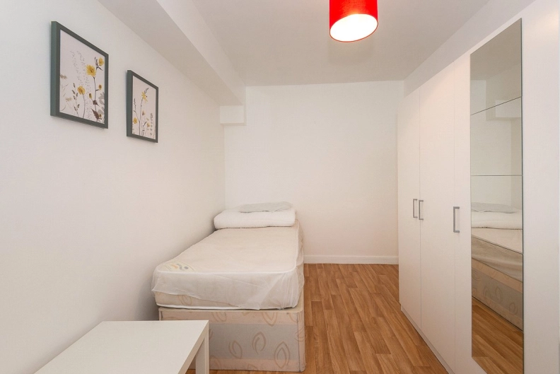 2 bedrooms apartments/flats to sale in Boswell Street, Holborn-image 9