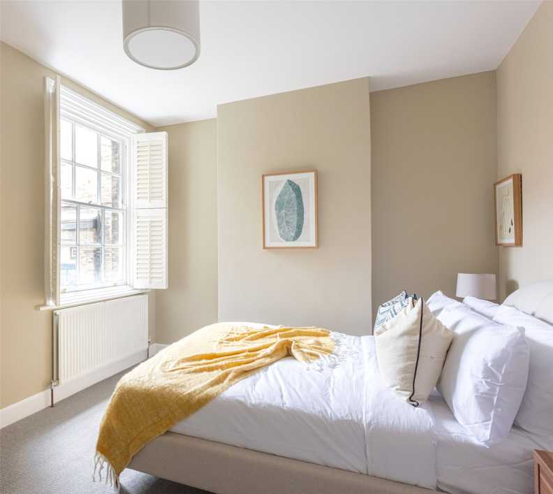 2 bedrooms apartments/flats to sale in Haberdasher Street, London-image 5