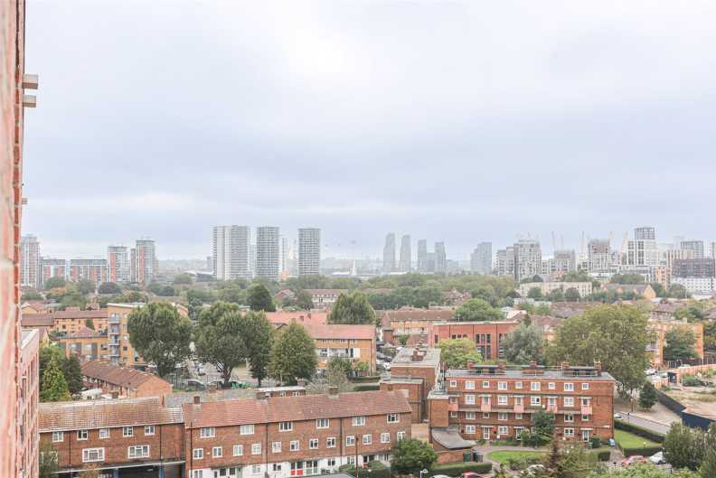 2 bedrooms apartments/flats to sale in Edwin Street, Canning Town-image 4