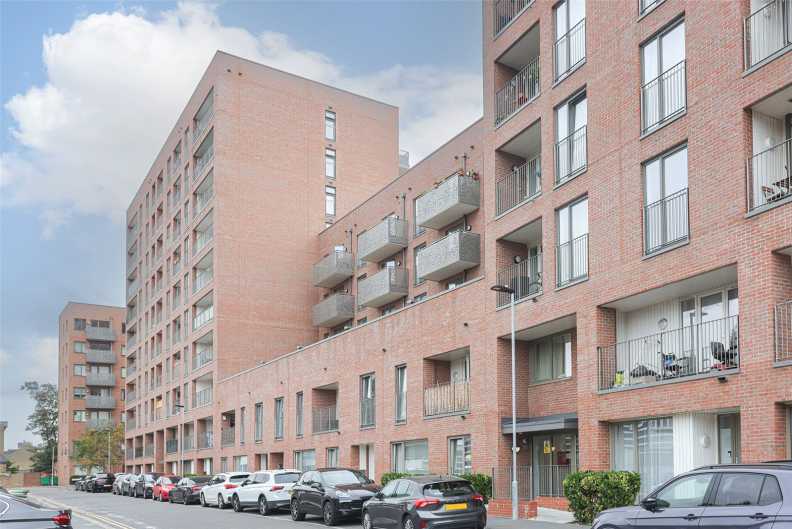 2 bedrooms apartments/flats to sale in Edwin Street, Canning Town-image 1