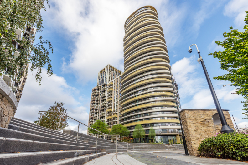 1 bedroom apartments/flats for sale in Wood Lane, White City - W12 view 14