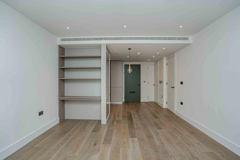 1 bedroom apartments/flats to sale in Wood Lane, White City-image 11