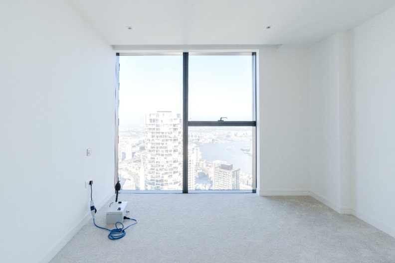 2 bedrooms to sale in Marsh Wall, Canary Wharf-image 5