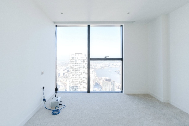 2 bedrooms apartments/flats to sale in Marsh Wall, Canary Wharf-image 5