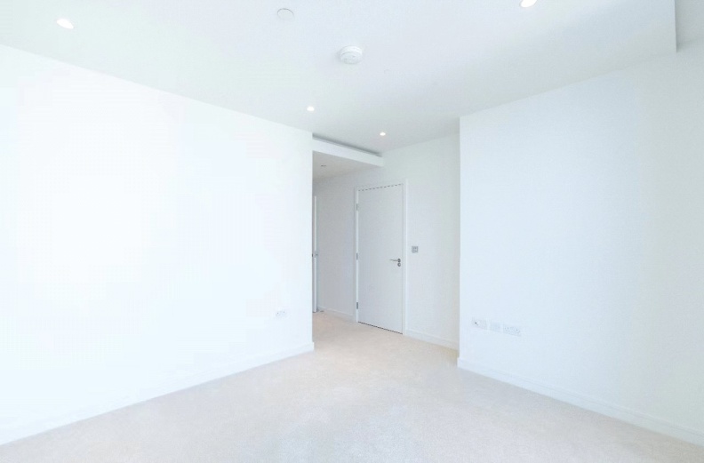 2 bedrooms to sale in Marsh Wall, Canary Wharf-image 6