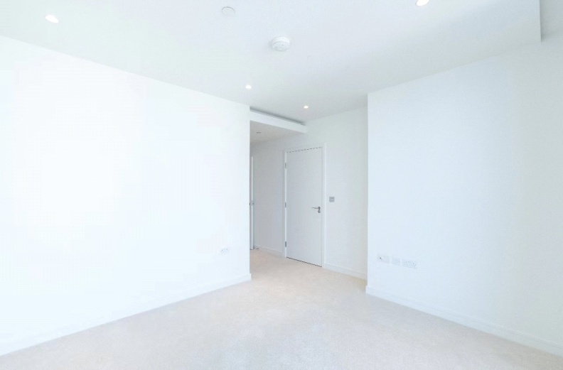 2 bedrooms apartments/flats to sale in Marsh Wall, Canary Wharf-image 4
