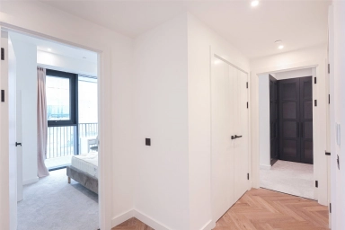 Merino Gardens, Wapping - E1W view 13