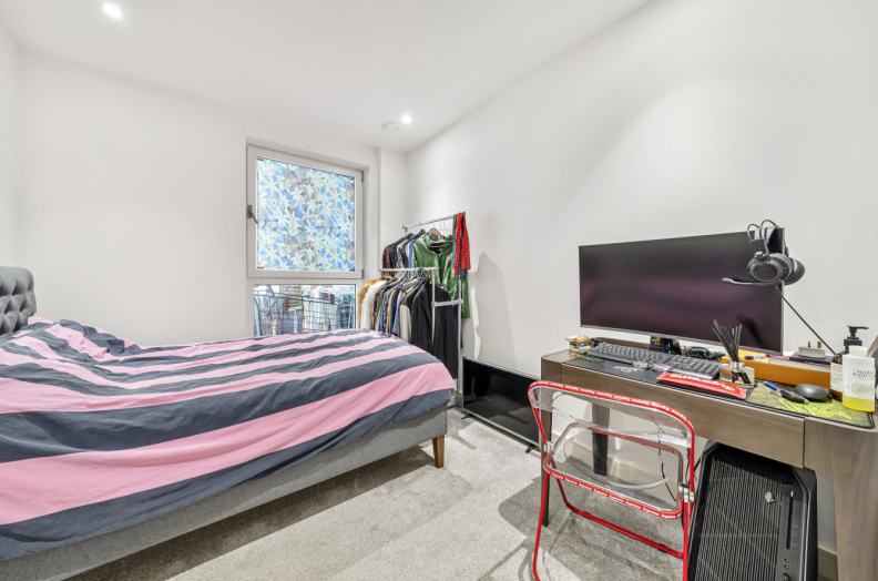 2 bedrooms apartments/flats to sale in Wandsworth Road, Nine Elms-image 18