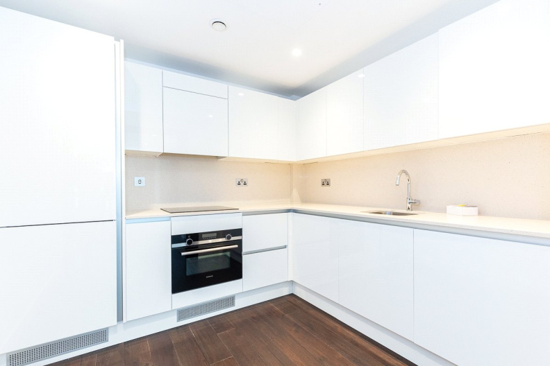 1 bedroom apartments/flats to sale in Royal Mint Street, Tower Hill-image 2