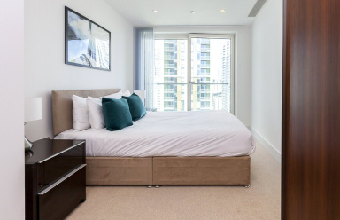 Lincoln Plaza, South Quay - E14 view 7