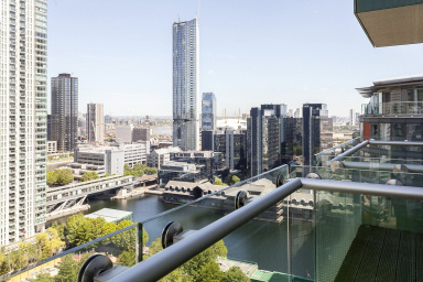 Lincoln Plaza, South Quay - E14 view 13