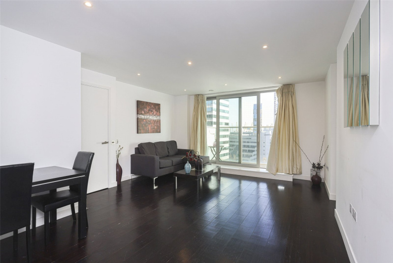 1 bedroom apartments/flats to sale in Pan Peninsula Square, Canary Wharf-image 2