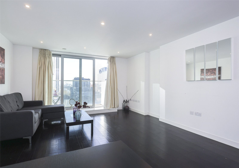 1 bedroom apartments/flats to sale in Pan Peninsula Square, Canary Wharf-image 4
