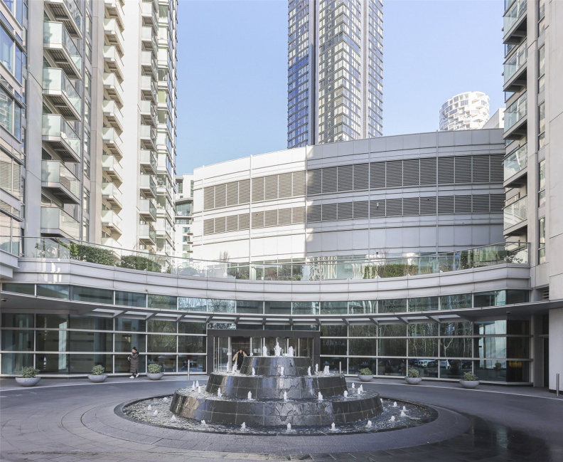 1 bedroom apartments/flats to sale in Pan Peninsula Square, Canary Wharf-image 9
