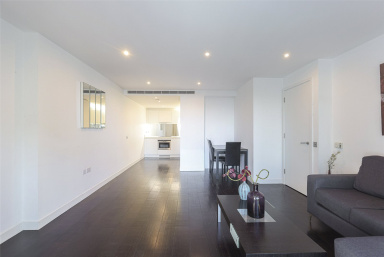 Pan Peninsula Square, Canary Wharf - E14 view 17