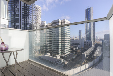 Pan Peninsula Square, Canary Wharf - E14 view 23