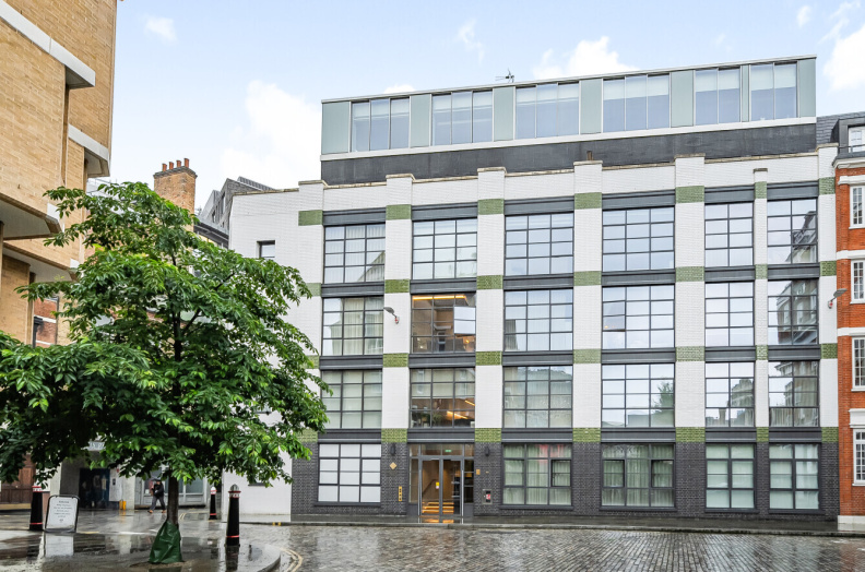 1 bedroom apartments/flats for sale in Bartholomew Close, Barbican - EC1A view 6