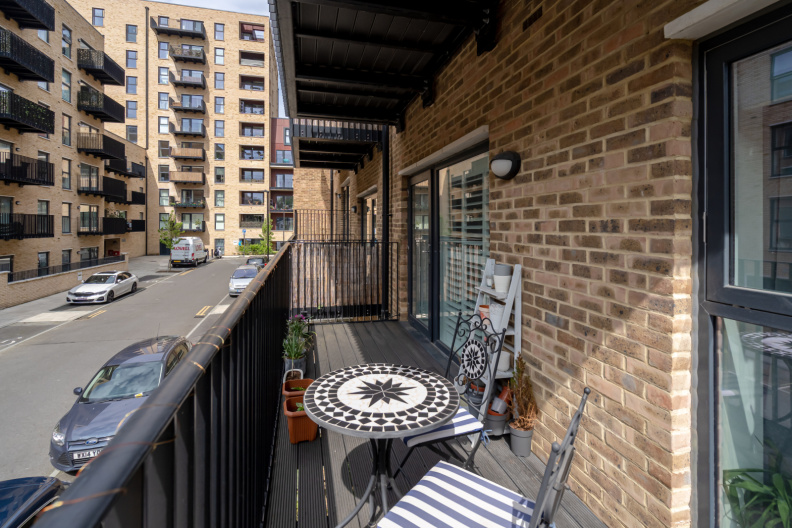 2 bedrooms apartments/flats to sale in Brumwell Avenue, Woolwich-image 11