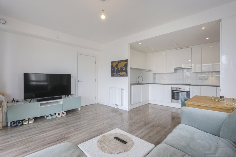1 bedroom apartments/flats to sale in Minnie Baldock Street, Canning Town-image 4