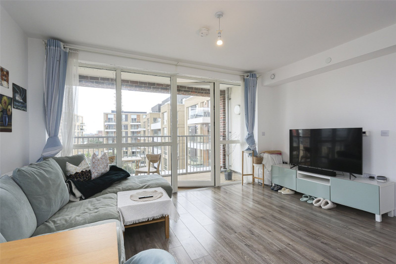 1 bedroom apartments/flats to sale in Minnie Baldock Street, Canning Town-image 2