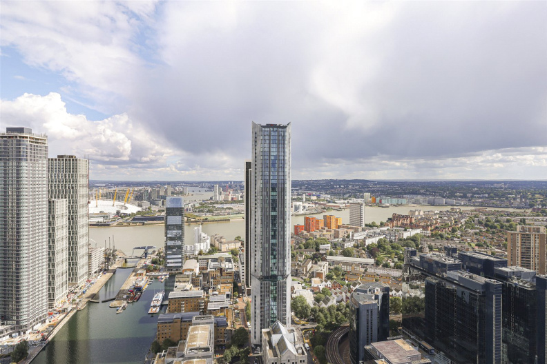 Studio apartments/flats for sale in Marsh Wall, Canary Wharf - E14 view 10
