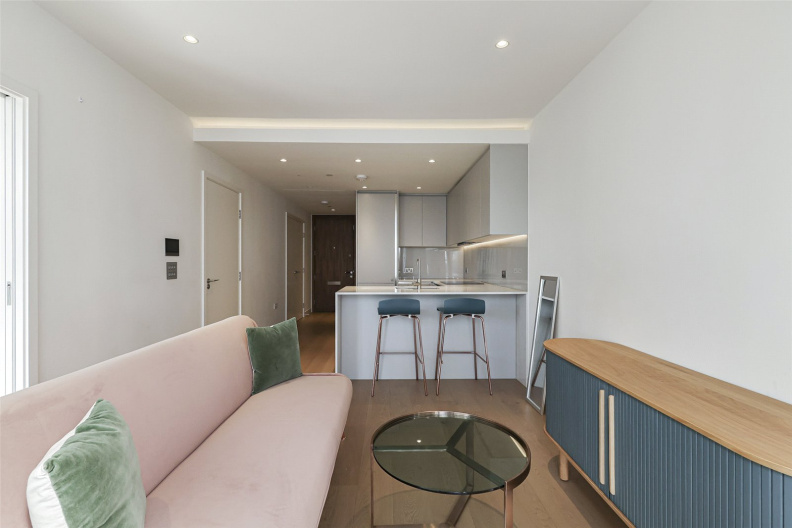 Studio apartments/flats for sale in Marsh Wall, Canary Wharf - E14 view 15