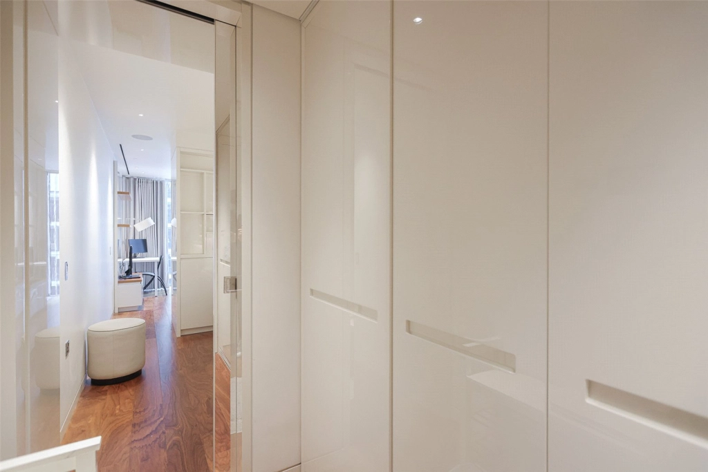 Studio apartments/flats for sale in Moor Lane, Moorgate - EC2Y view 12