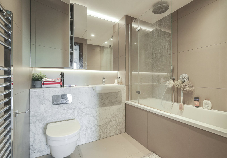2 bedrooms apartments/flats to sale in Royal Mint Street, Tower Hill-image 5