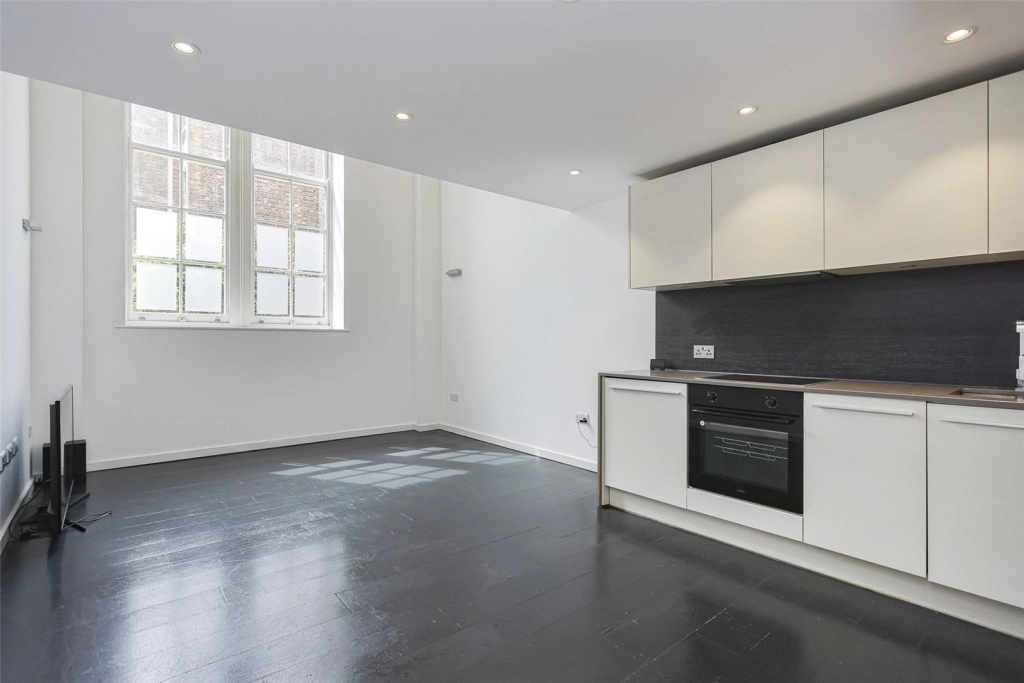 1 bedroom apartments/flats for sale in Drummond Way, Highbury & Islington - N1 view 8